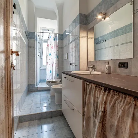 Daire Claudio Flat - Metro Re Di & Wi-fi Roma